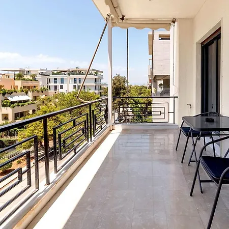 Boutique39 Luxury Glyfada Апартаменты *